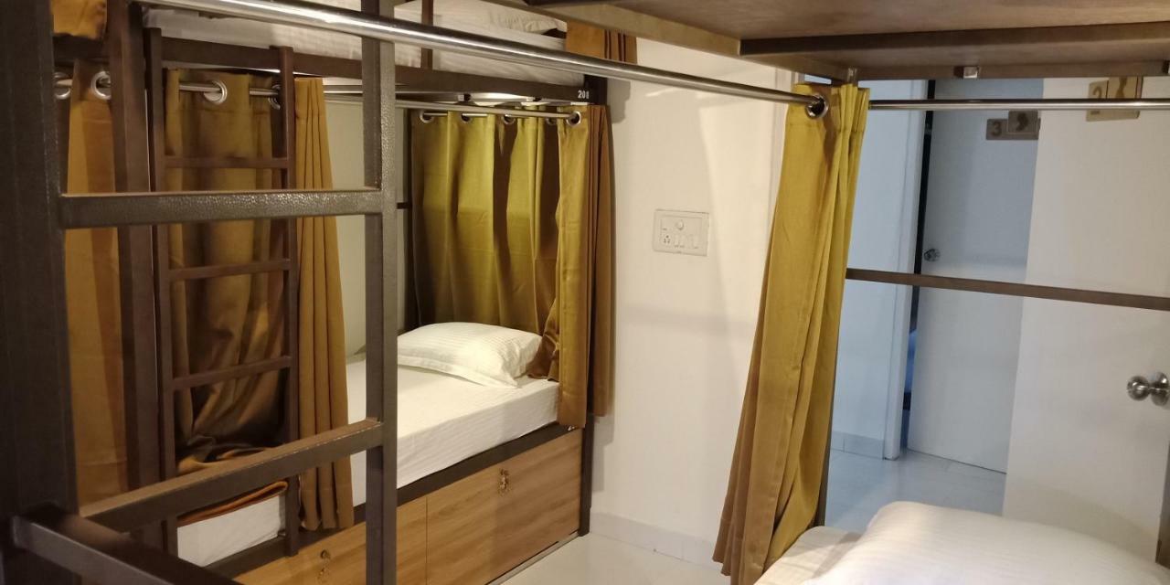 Banaras Hostel Kakarmatha المظهر الخارجي الصورة